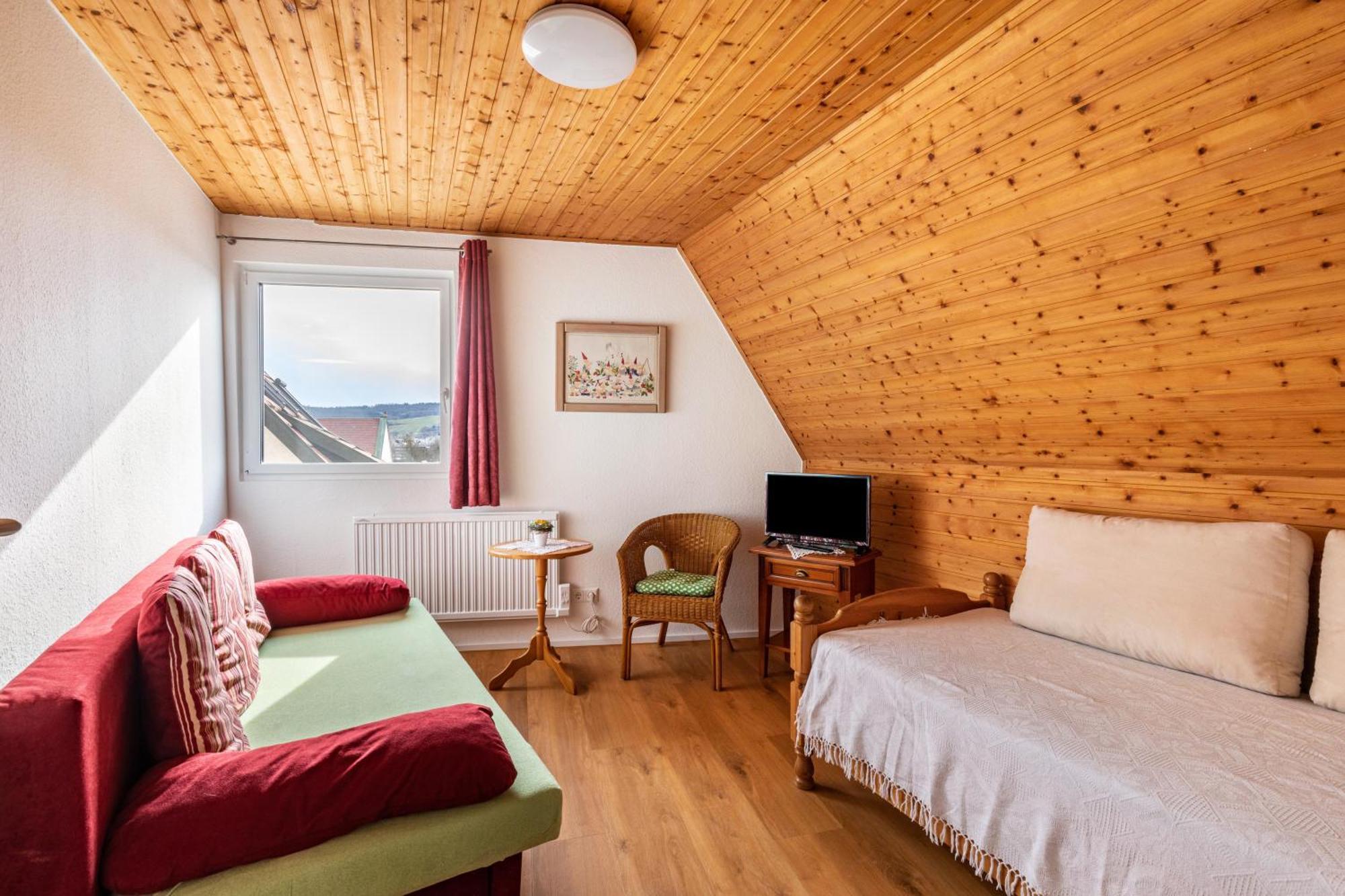 Ferienwohnung Sila Weinstadt Exterior foto